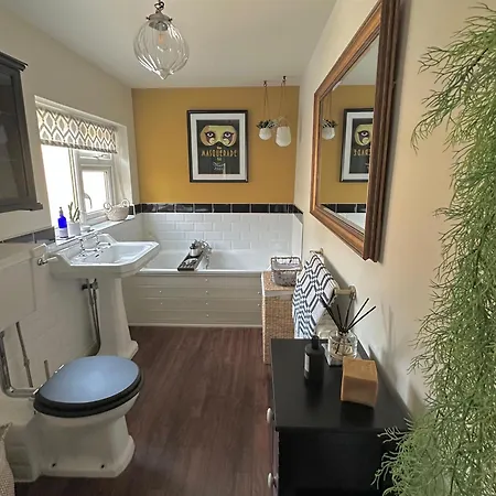 Дом отдыха - 66 Scott Street