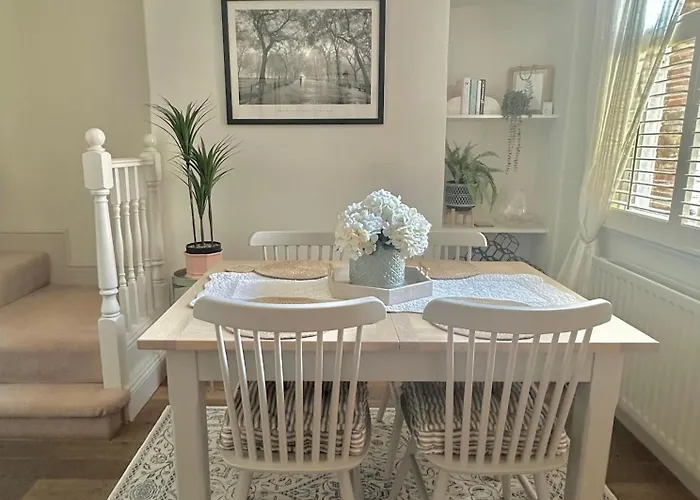 Holiday home - 66 Scott Street York